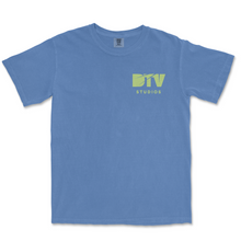 Load image into Gallery viewer, TRAIN INSANE (NEON) // COMFORT COLORS T-SHIRT // UNISEX (YOUTH &amp; ADULT)