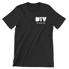Load image into Gallery viewer, DTV LOGO (POCKET) // T-SHIRT // UNISEX (YOUTH &amp; ADULT)